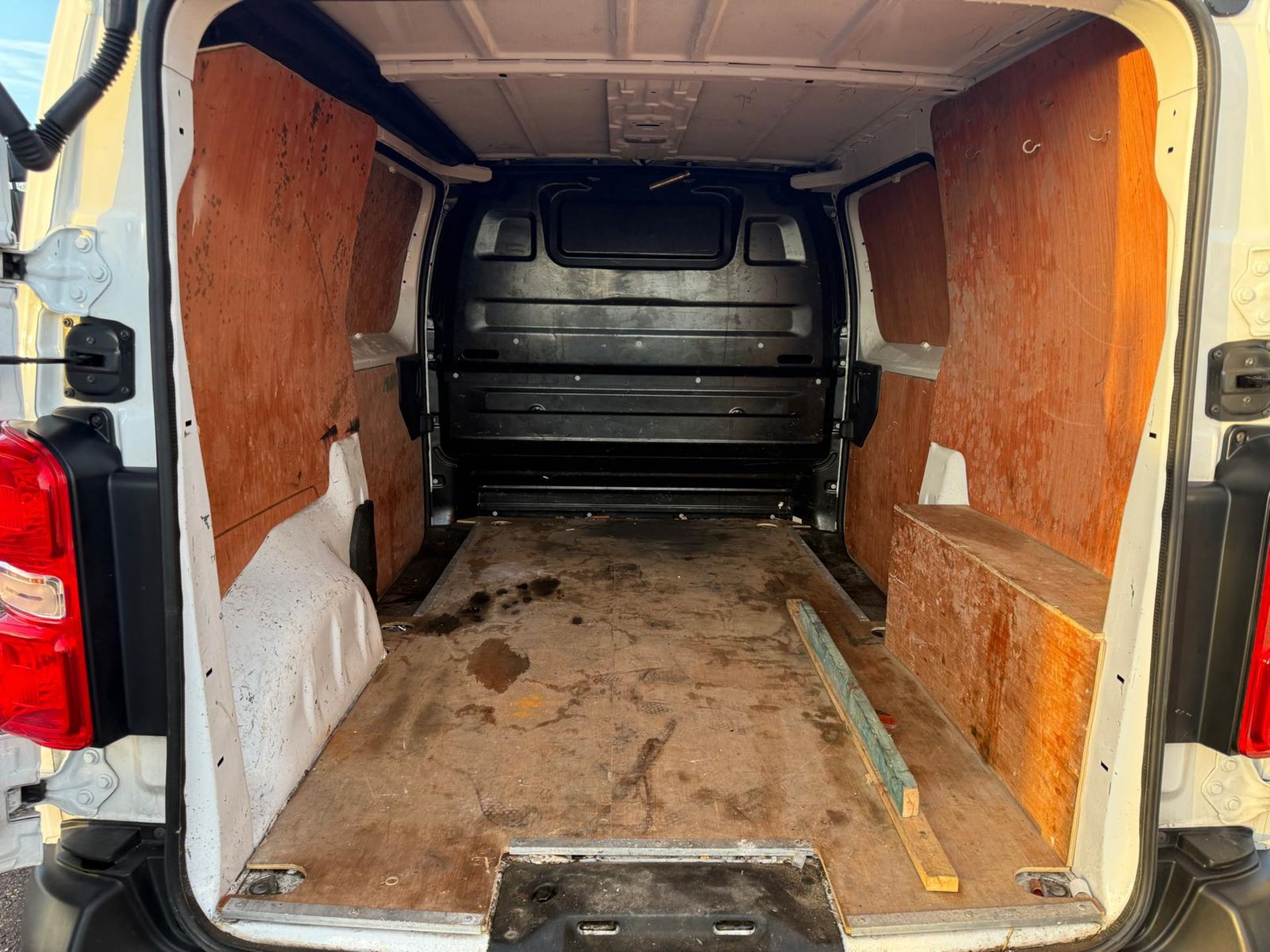 ** ON SALE ** VAUXHALL VIVARO DYNAMIC 1.5 BLUE INJECTION VAN 2021 (71) - Image 7 of 15