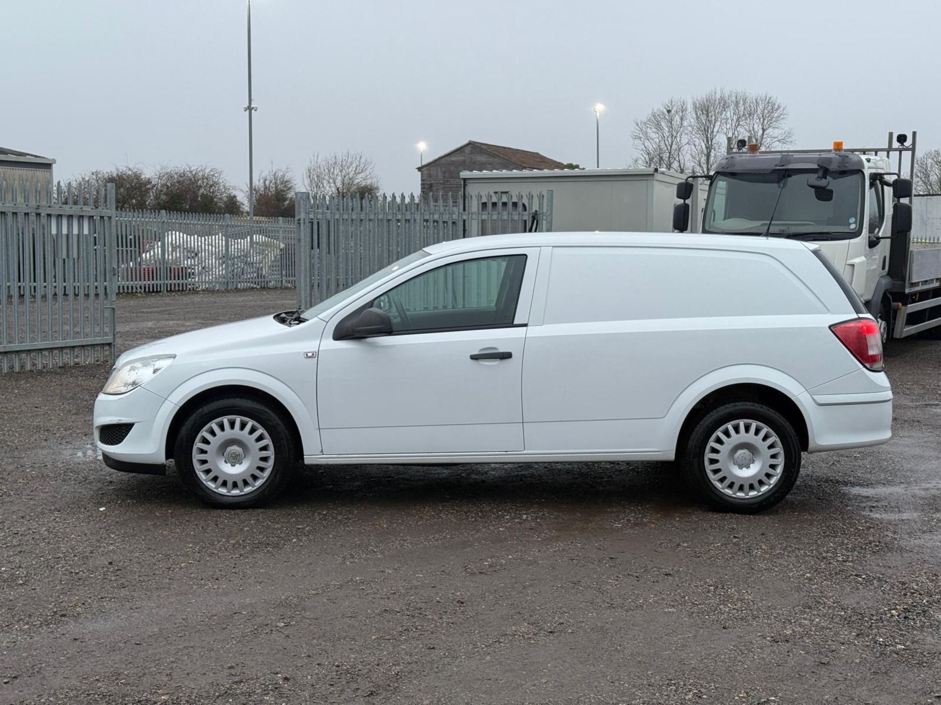 ** ON SALE ** VAUXHALL ASTRA 1.7 CDTI 110 CLUB VAN CREWCAB 2012 - Image 3 of 15