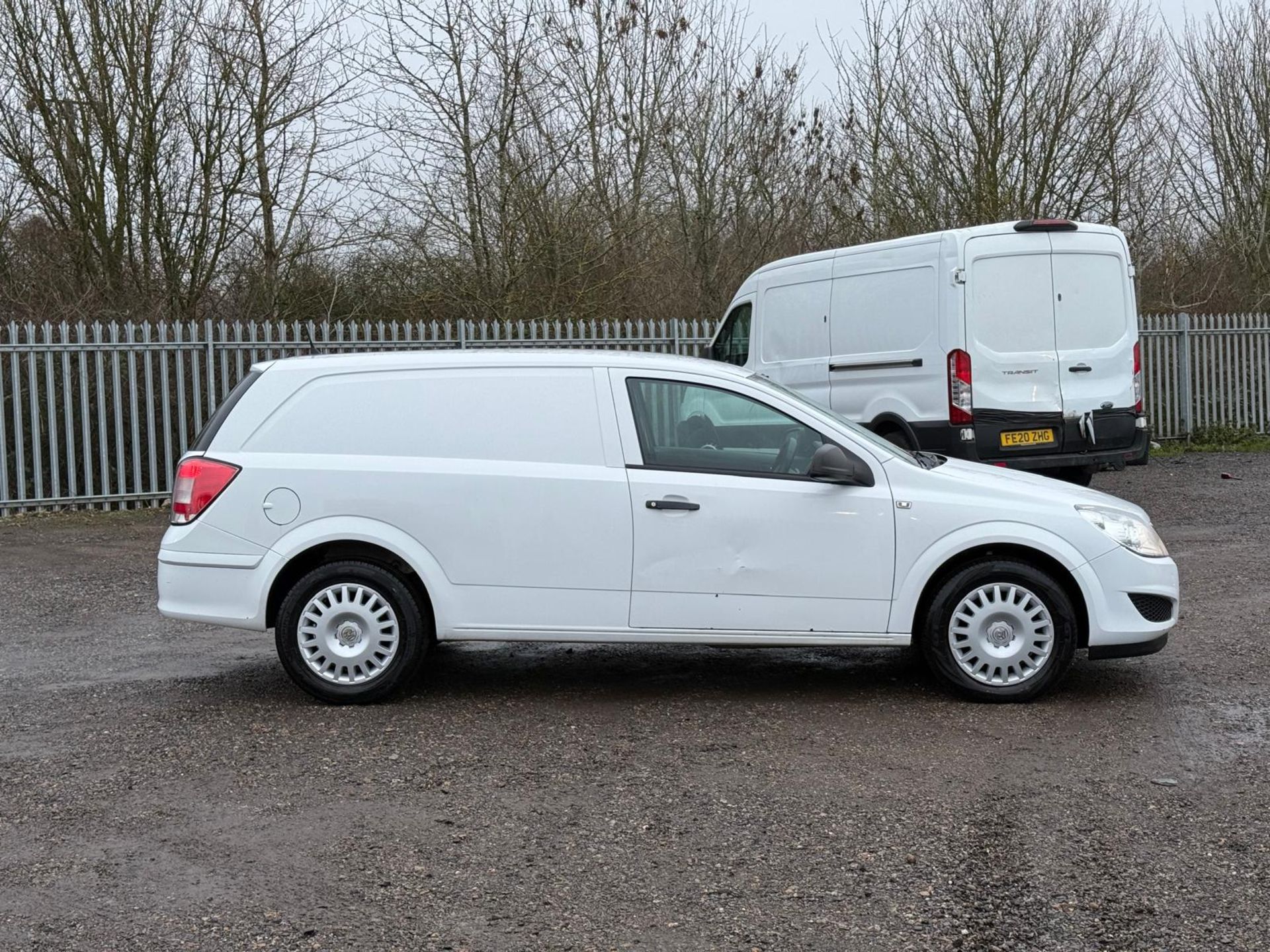 ** ON SALE ** VAUXHALL ASTRA 1.7 CDTI 110 CLUB VAN CREWCAB 2012 - Image 2 of 15