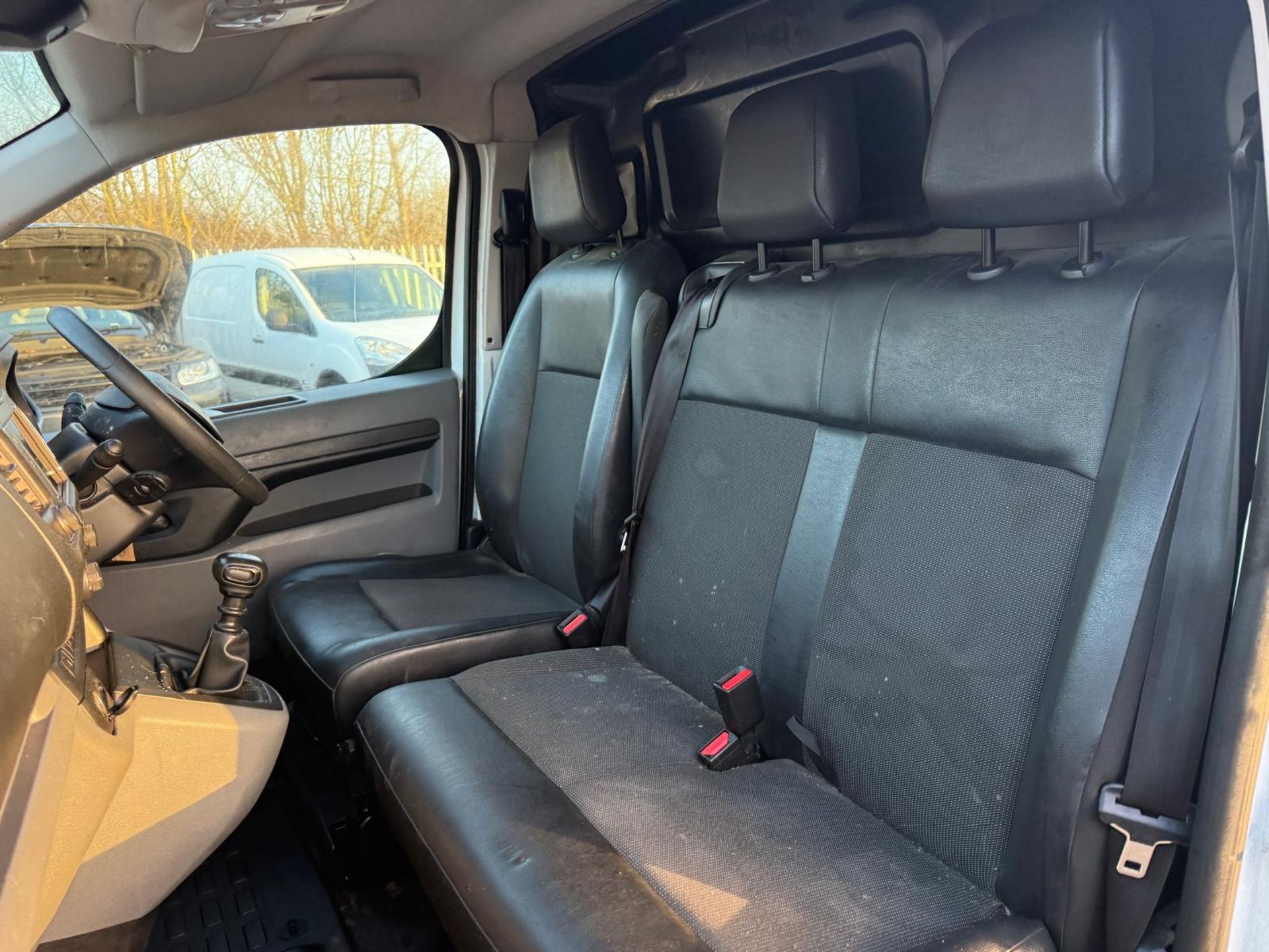 ** ON SALE ** VAUXHALL VIVARO DYNAMIC 1.5 BLUE INJECTION VAN 2021 (71) - Image 12 of 15