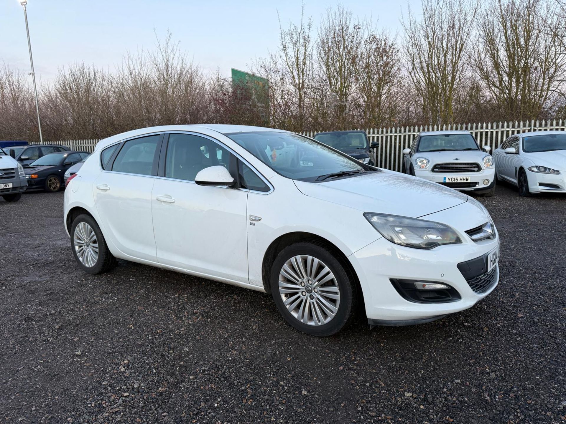 ** ON SALE ** VAUXHALL ASTRA 1.4 16V EXCITE HATCHBACK 2014 (14)