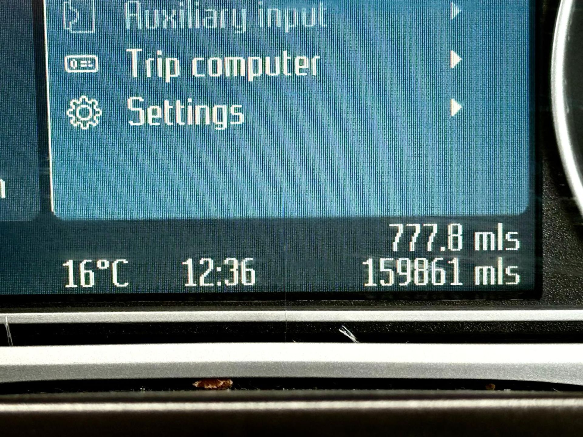 FORD S-MAX TITANIUM DIESEL 2.0 TDCI 143 MPV 7 SEATS 2009 (09) - Image 21 of 21