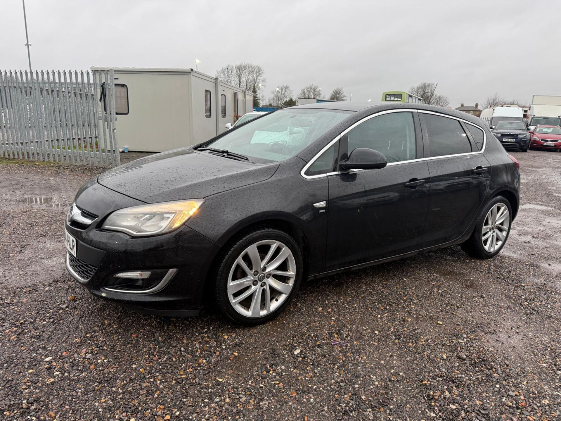** ON SALE ** VAUXHALL ASTRA 1.6 16V 115 SRI HATCHBACK 2014 (14) ULEZ COMPLIANT MOT JAN 2027 - Image 6 of 18