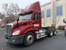 2014 Freightliner Tandem Axle Day Cab Truck Tractor