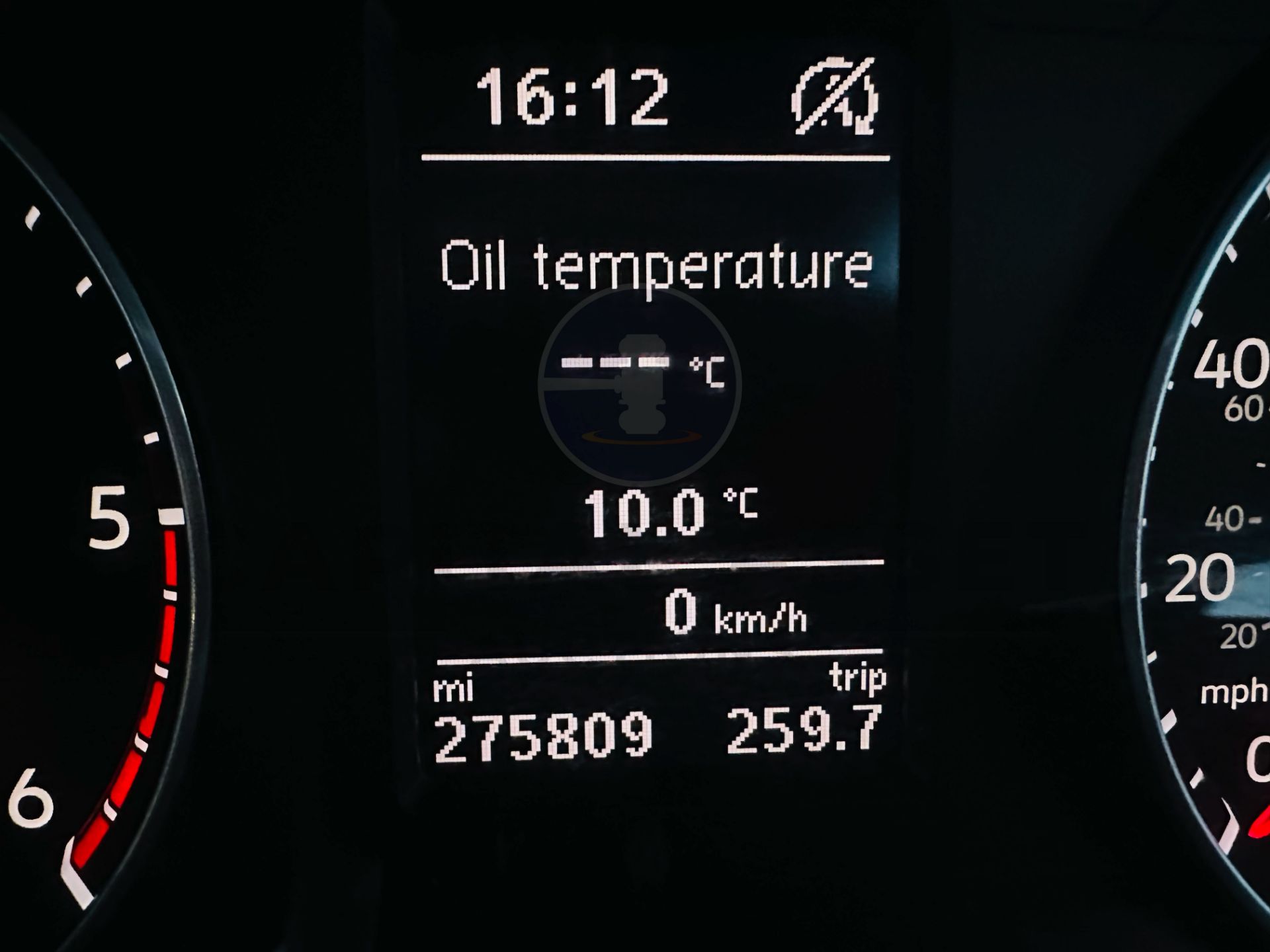 VOLKSWAGEN AMAROK 3.0TDI V6 *HIGHLINE EDIITON* 4 MOTION DSG AUTO - 1 OWNER FROM NEW. - EURO 6 - Image 30 of 31