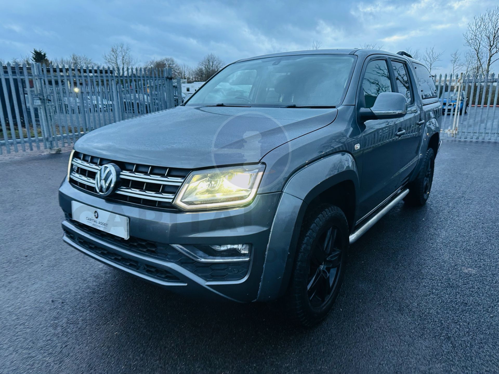 VOLKSWAGEN AMAROK 3.0TDI V6 *HIGHLINE EDIITON* 4 MOTION DSG AUTO - 1 OWNER FROM NEW. - EURO 6 - Image 4 of 31