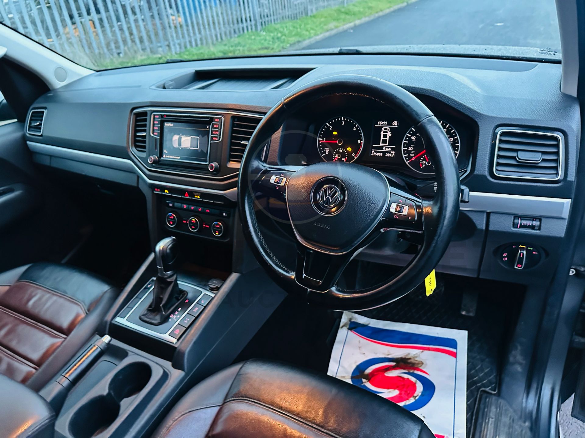 VOLKSWAGEN AMAROK 3.0TDI V6 *HIGHLINE EDIITON* 4 MOTION DSG AUTO - 1 OWNER FROM NEW. - EURO 6 - Image 21 of 31