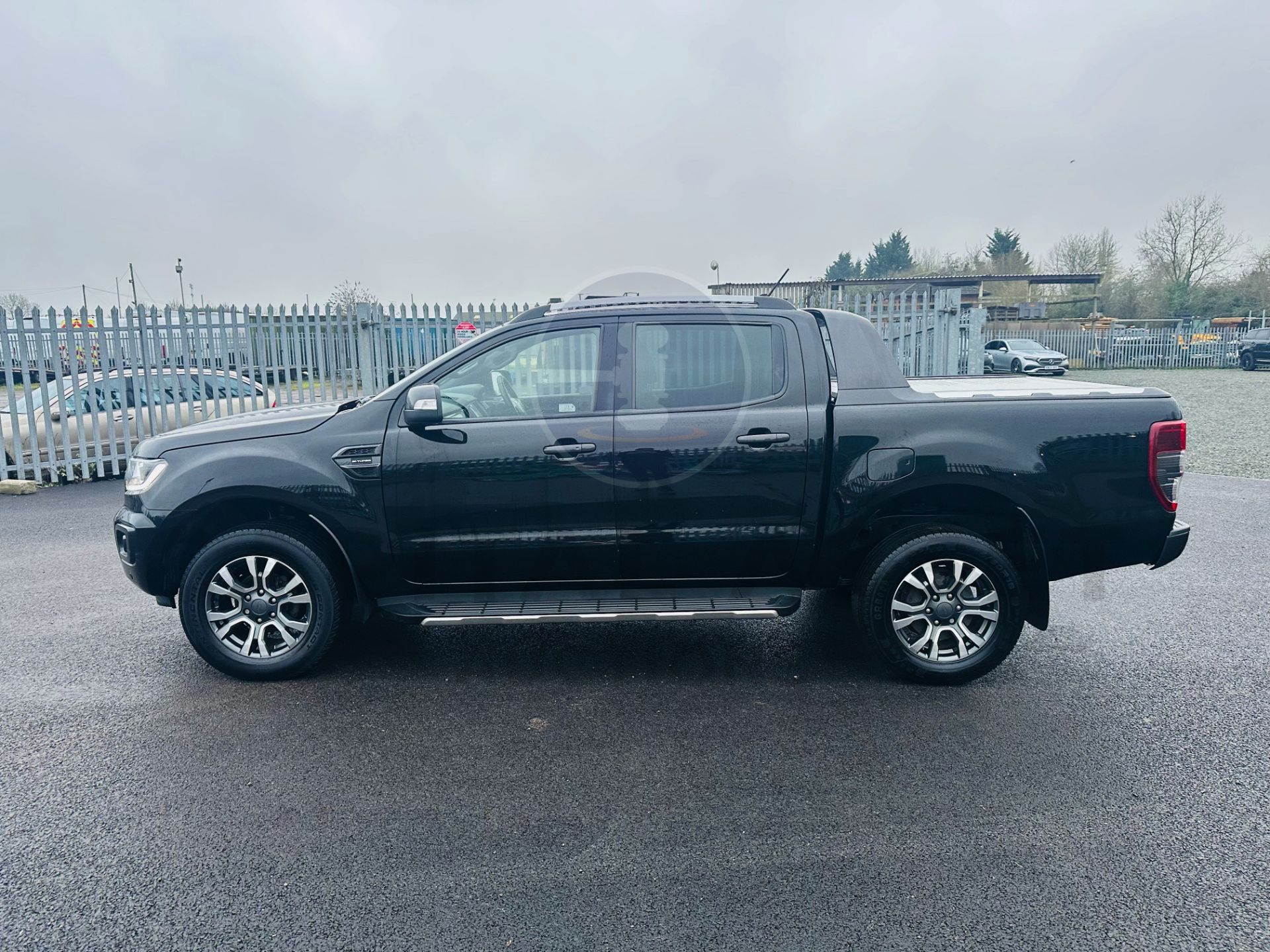 FORD RANGER *WILDTRAK* DOUBLE CAB PICK-UP (2022 - EURO 6) 2.0 TDCI 'ECOBLUE' - 10 SPEED AUTOMATIC - Image 6 of 32