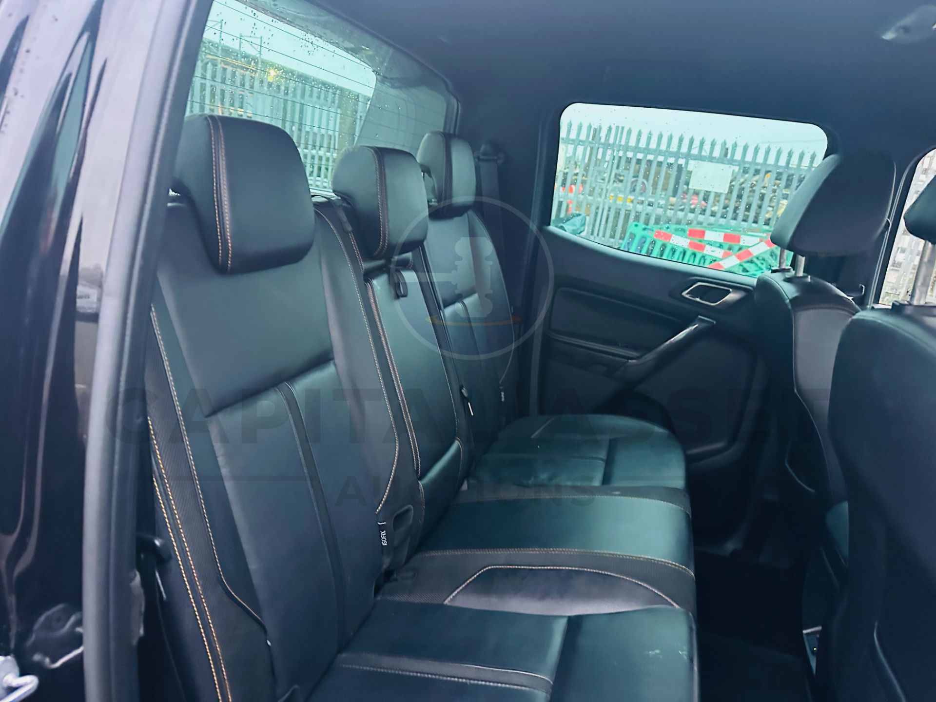 FORD RANGER *WILDTRAK* DOUBLE CAB PICK-UP (2022 - EURO 6) 2.0 TDCI 'ECOBLUE' - 10 SPEED AUTOMATIC - Image 12 of 32