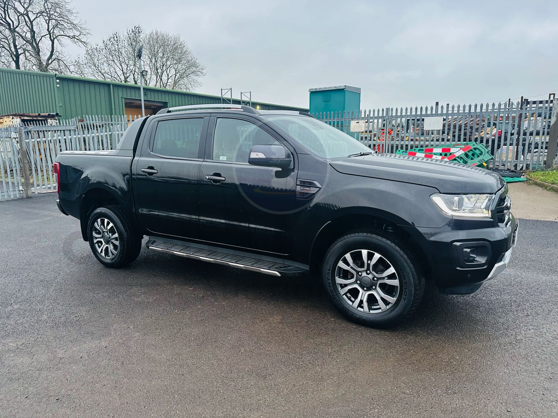 FORD RANGER *WILDTRAK* DOUBLE CAB PICK-UP (2022 - EURO 6) 2.0 TDCI 'ECOBLUE' - 10 SPEED AUTOMATIC