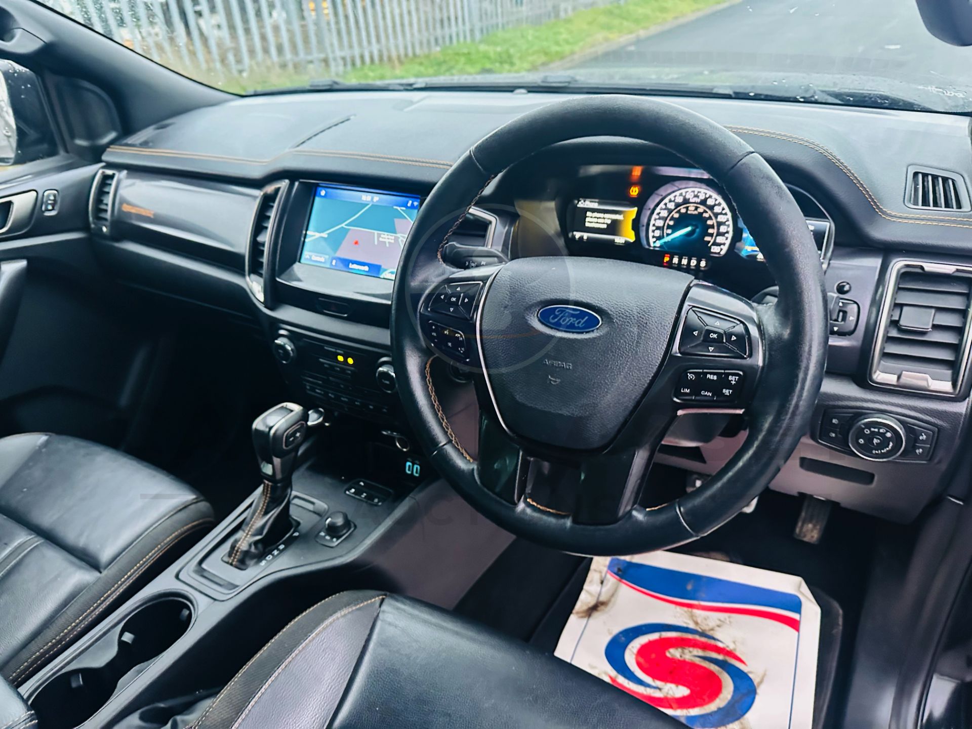 FORD RANGER *WILDTRAK* DOUBLE CAB PICK-UP (2022 - EURO 6) 2.0 TDCI 'ECOBLUE' - 10 SPEED AUTOMATIC - Image 21 of 32