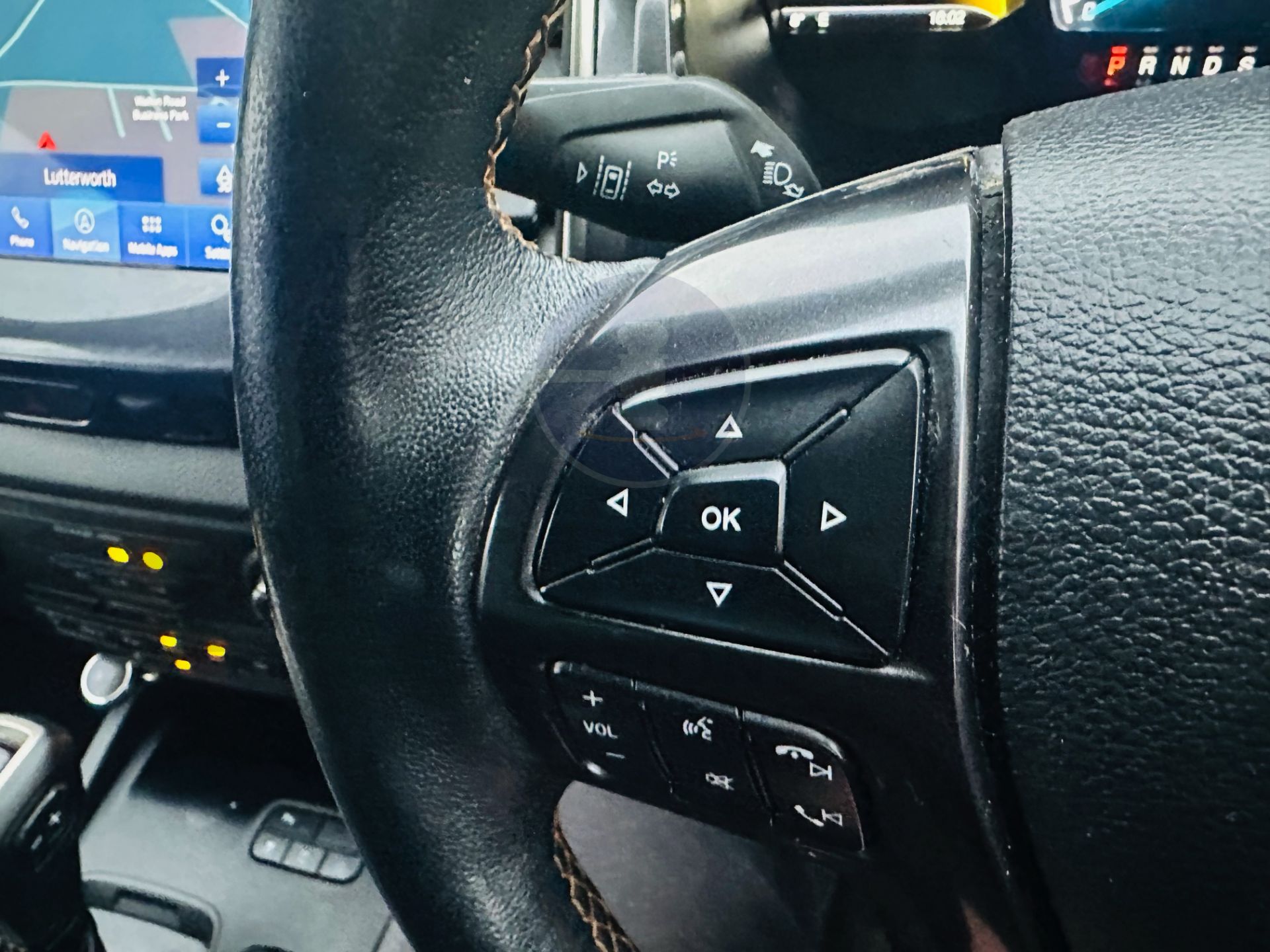 FORD RANGER *WILDTRAK* DOUBLE CAB PICK-UP (2022 - EURO 6) 2.0 TDCI 'ECOBLUE' - 10 SPEED AUTOMATIC - Image 30 of 32