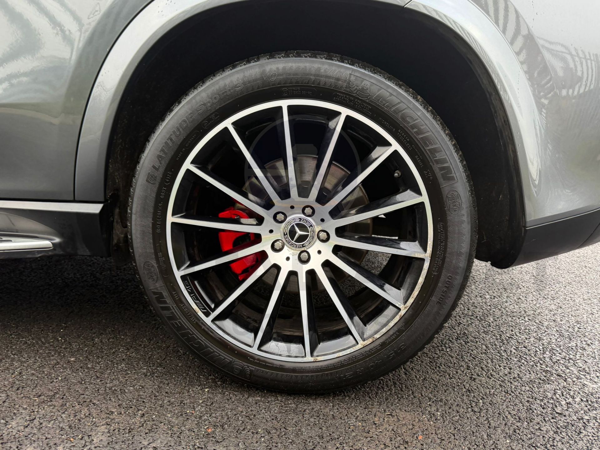 MERCEDES-BENZ GLE 400D *AMG LINE PREMIUM* (2023 - FACELIFT) 3.0 DIESEL - 9G AUTO *7 SEATER* NO VAT!! - Image 22 of 60