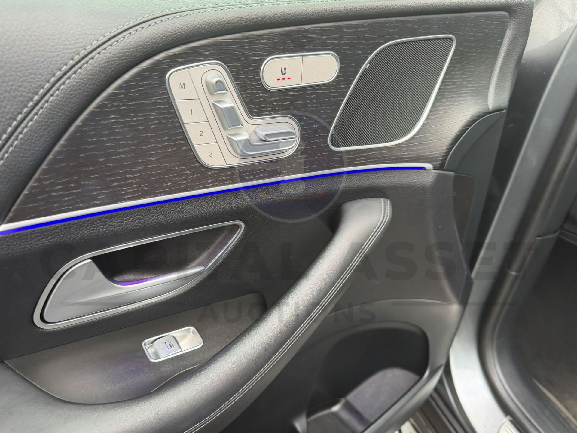 MERCEDES-BENZ GLE 400D *AMG LINE PREMIUM* (2023 - FACELIFT) 3.0 DIESEL - 9G AUTO *7 SEATER* NO VAT!! - Image 30 of 60