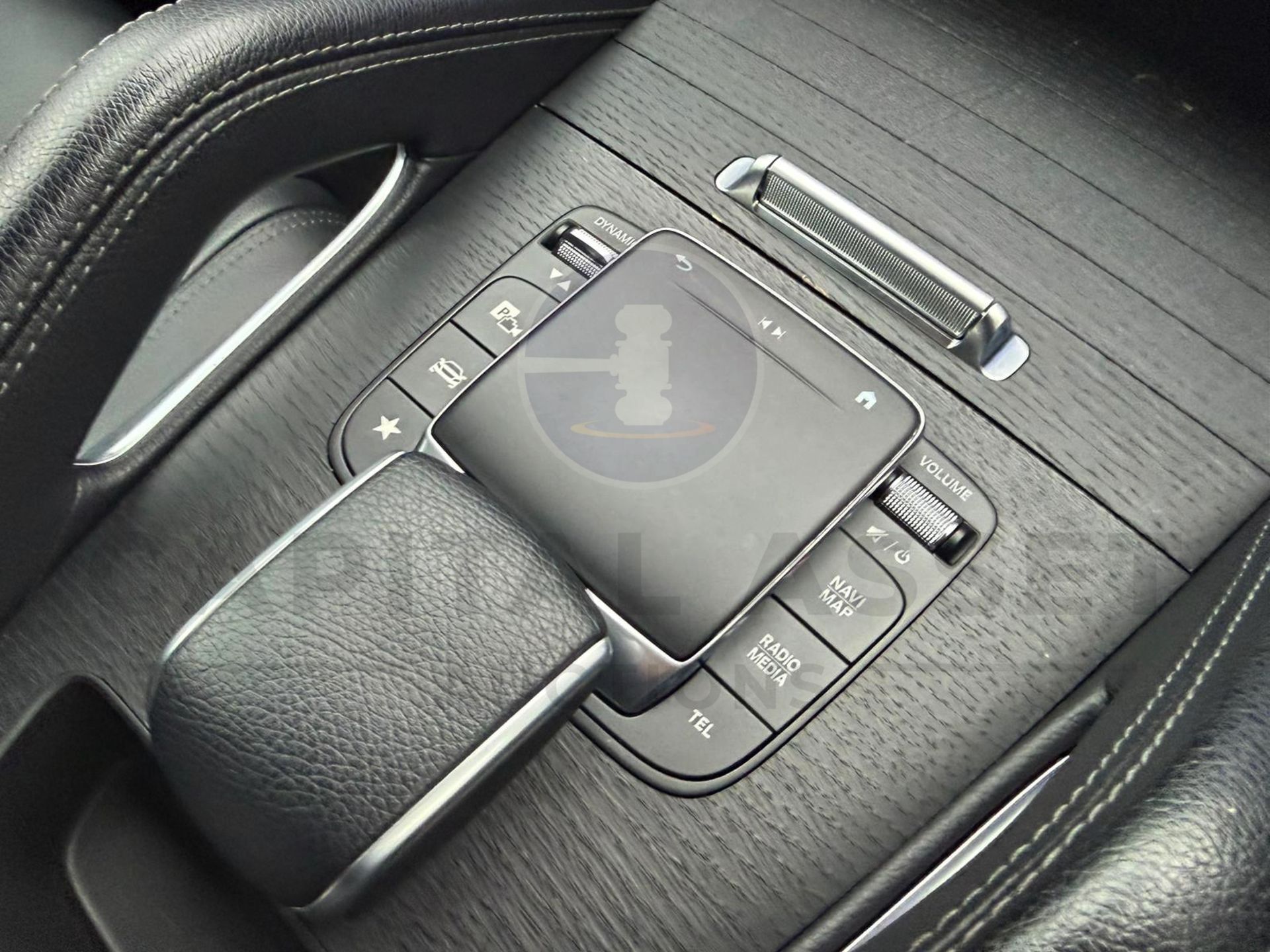 MERCEDES-BENZ GLE 400D *AMG LINE PREMIUM* (2023 - FACELIFT) 3.0 DIESEL - 9G AUTO *7 SEATER* NO VAT!! - Image 53 of 60