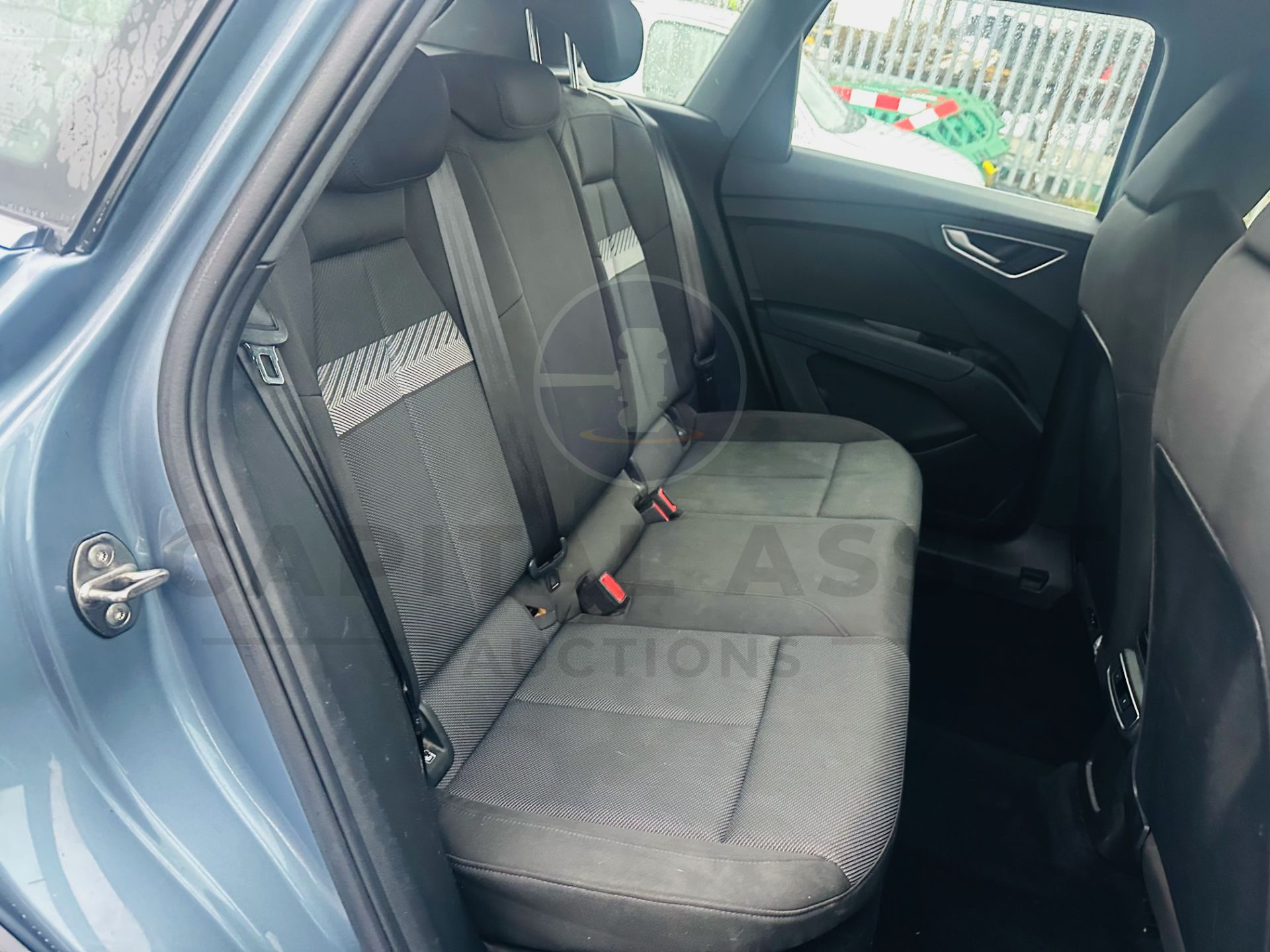 AUDI Q4 E-TRON 35 *SPORT EDITION* 5 DOOR SUV (2022) FULLY ELECTRIC - AUTOMATIC *HUGE SPEC* - Image 12 of 30