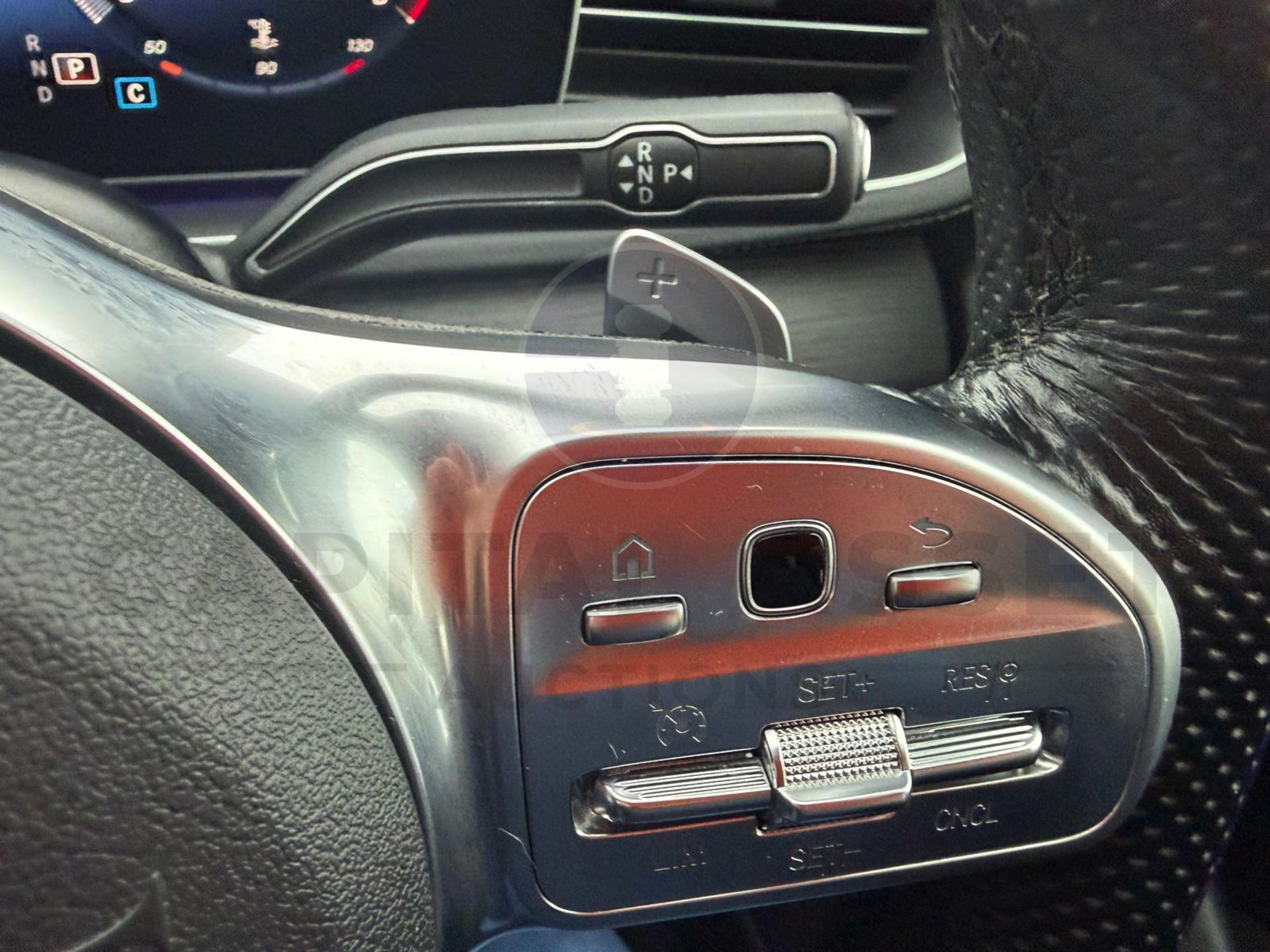 MERCEDES-BENZ GLE 400D *AMG LINE PREMIUM* (2023 - FACELIFT) 3.0 DIESEL - 9G AUTO *7 SEATER* NO VAT!! - Image 58 of 60