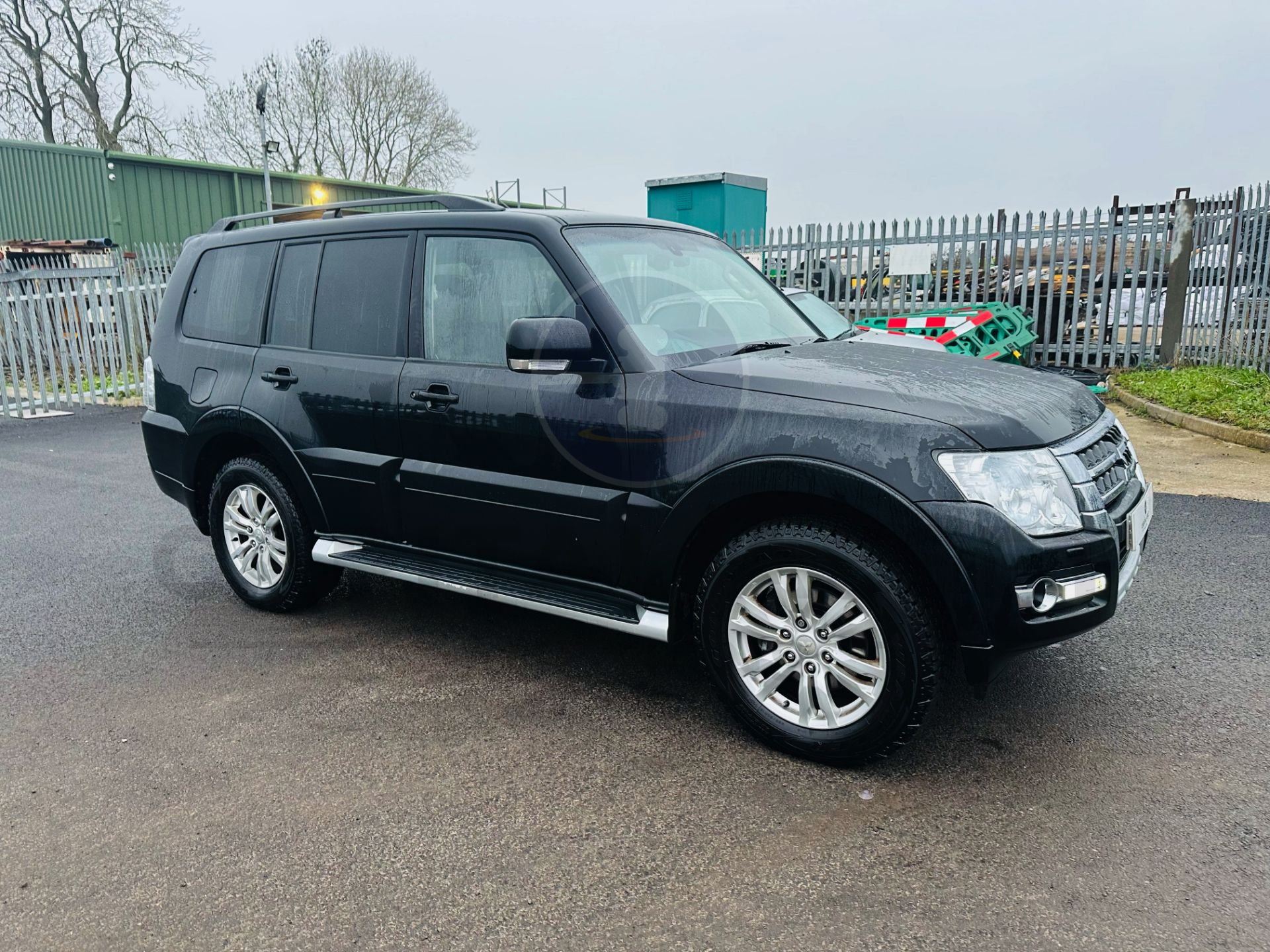 (On Sale) MITSUBISHI SHOGUN 3.2 DI-DC "SG3" AUTOMATIC (2018) SAT NAV - LEATHER - PAN ROOF - NO VAT!!