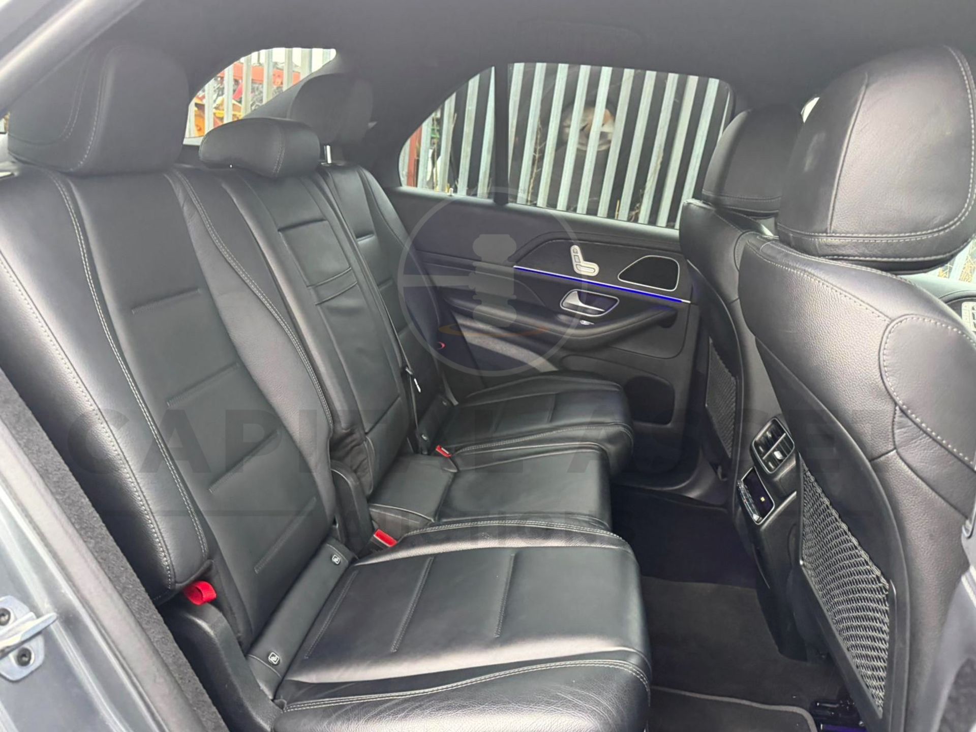 MERCEDES-BENZ GLE 400D *AMG LINE PREMIUM* (2023 - FACELIFT) 3.0 DIESEL - 9G AUTO *7 SEATER* NO VAT!! - Image 37 of 60
