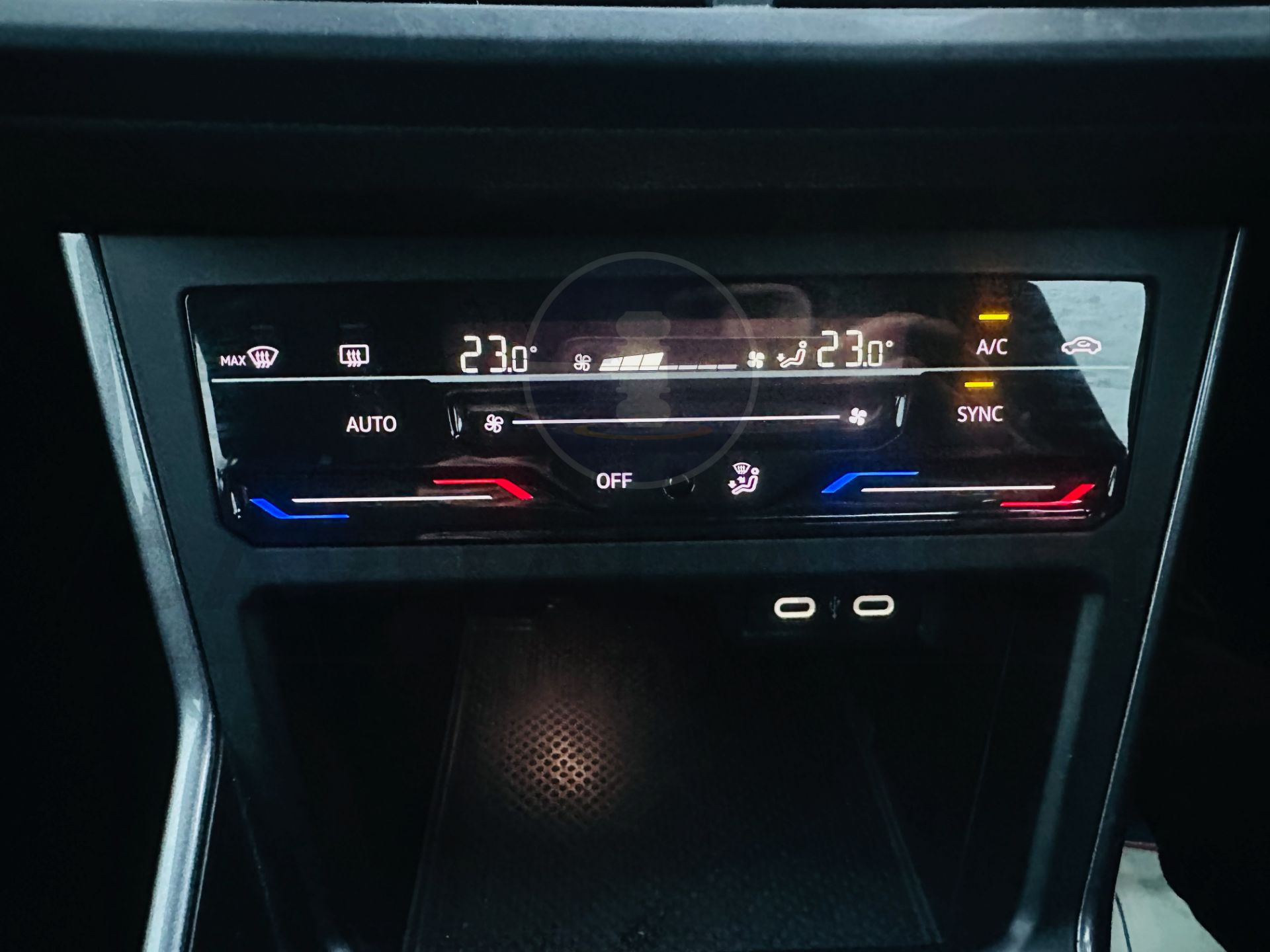 VOLKSWAGEN POLO *STYLE EDITION* 5 DOOR HATCHBACK (2023 - ALL NEW MODEL) 1.0 TSI 'PETROL' *HUGE SPEC* - Image 19 of 25