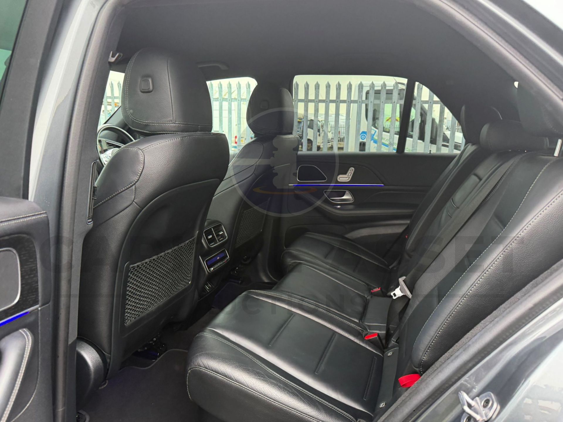 MERCEDES-BENZ GLE 400D *AMG LINE PREMIUM* (2023 - FACELIFT) 3.0 DIESEL - 9G AUTO *7 SEATER* NO VAT!! - Image 32 of 60