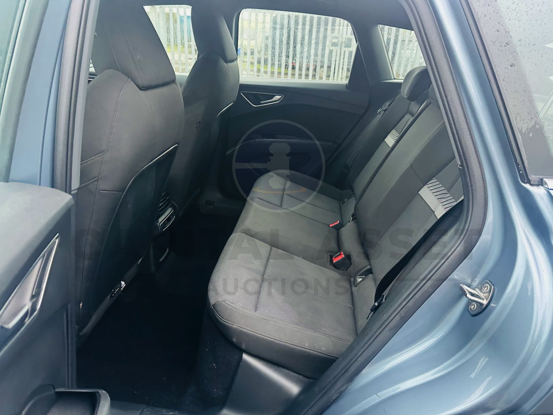 AUDI Q4 E-TRON 35 *SPORT EDITION* 5 DOOR SUV (2022) FULLY ELECTRIC - AUTOMATIC *HUGE SPEC* - Image 13 of 30