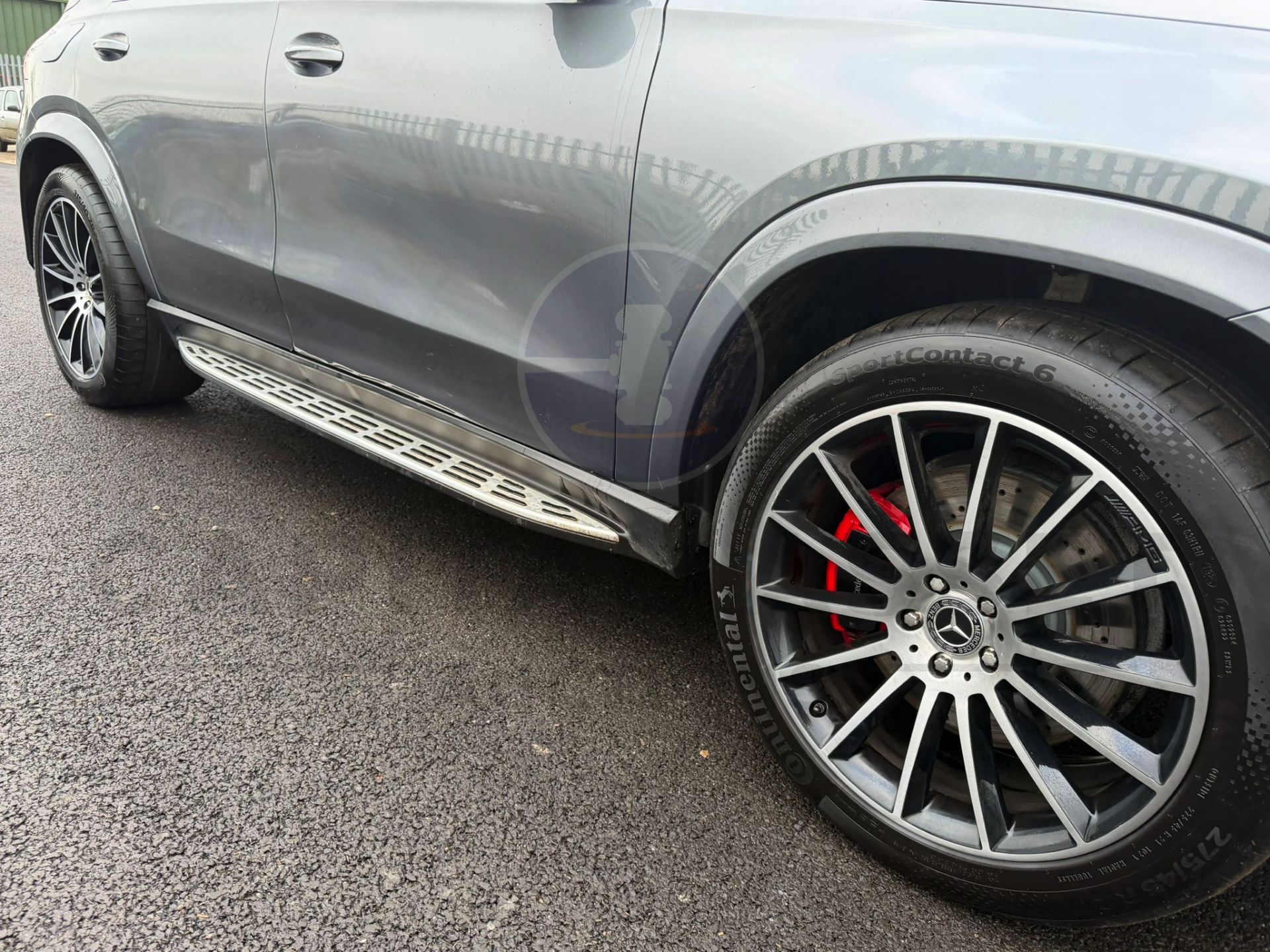 MERCEDES-BENZ GLE 400D *AMG LINE PREMIUM* (2023 - FACELIFT) 3.0 DIESEL - 9G AUTO *7 SEATER* NO VAT!! - Image 17 of 60