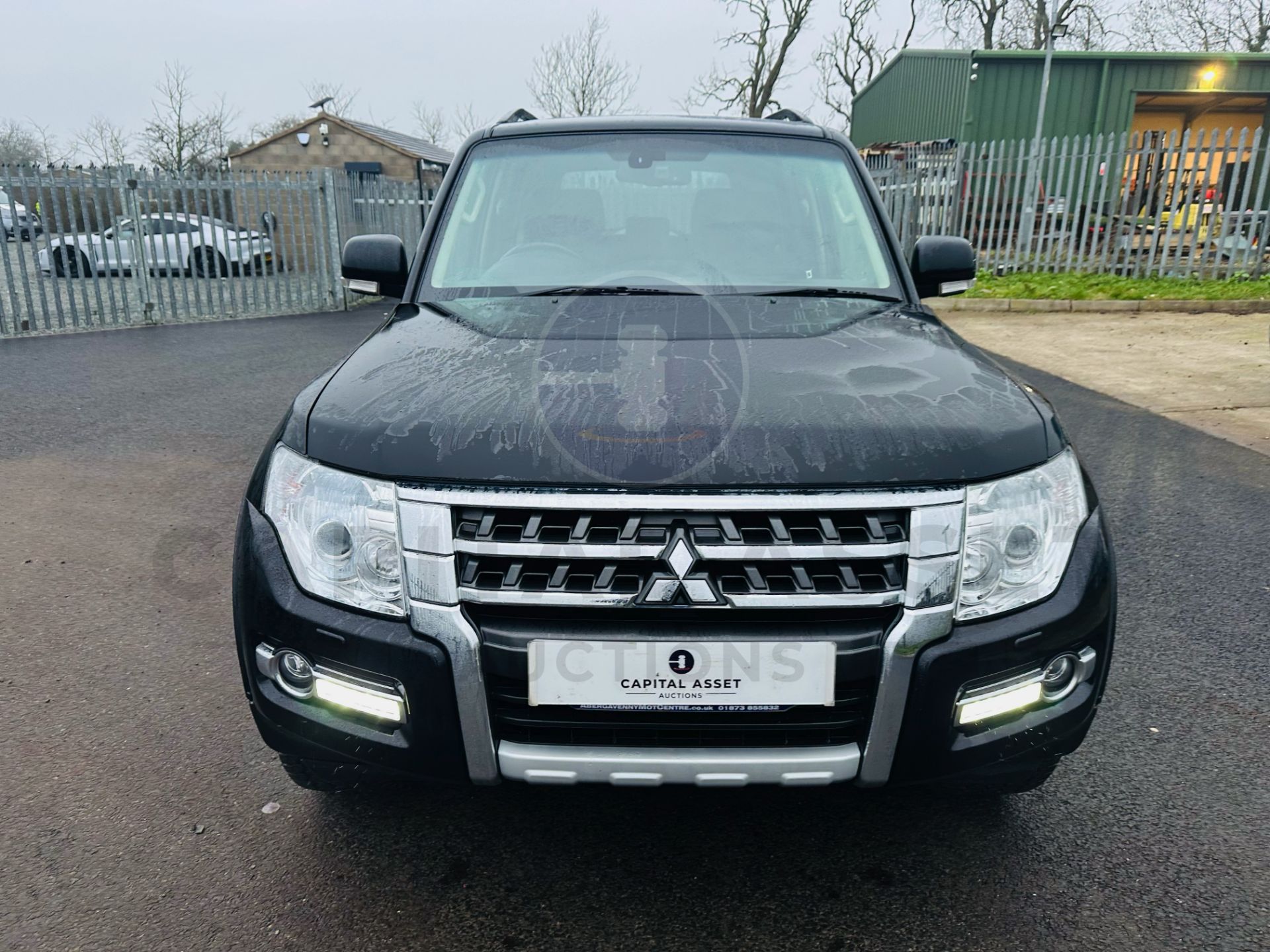 (On Sale) MITSUBISHI SHOGUN 3.2 DI-DC "SG3" AUTOMATIC (2018) SAT NAV - LEATHER - PAN ROOF - NO VAT!! - Image 3 of 32