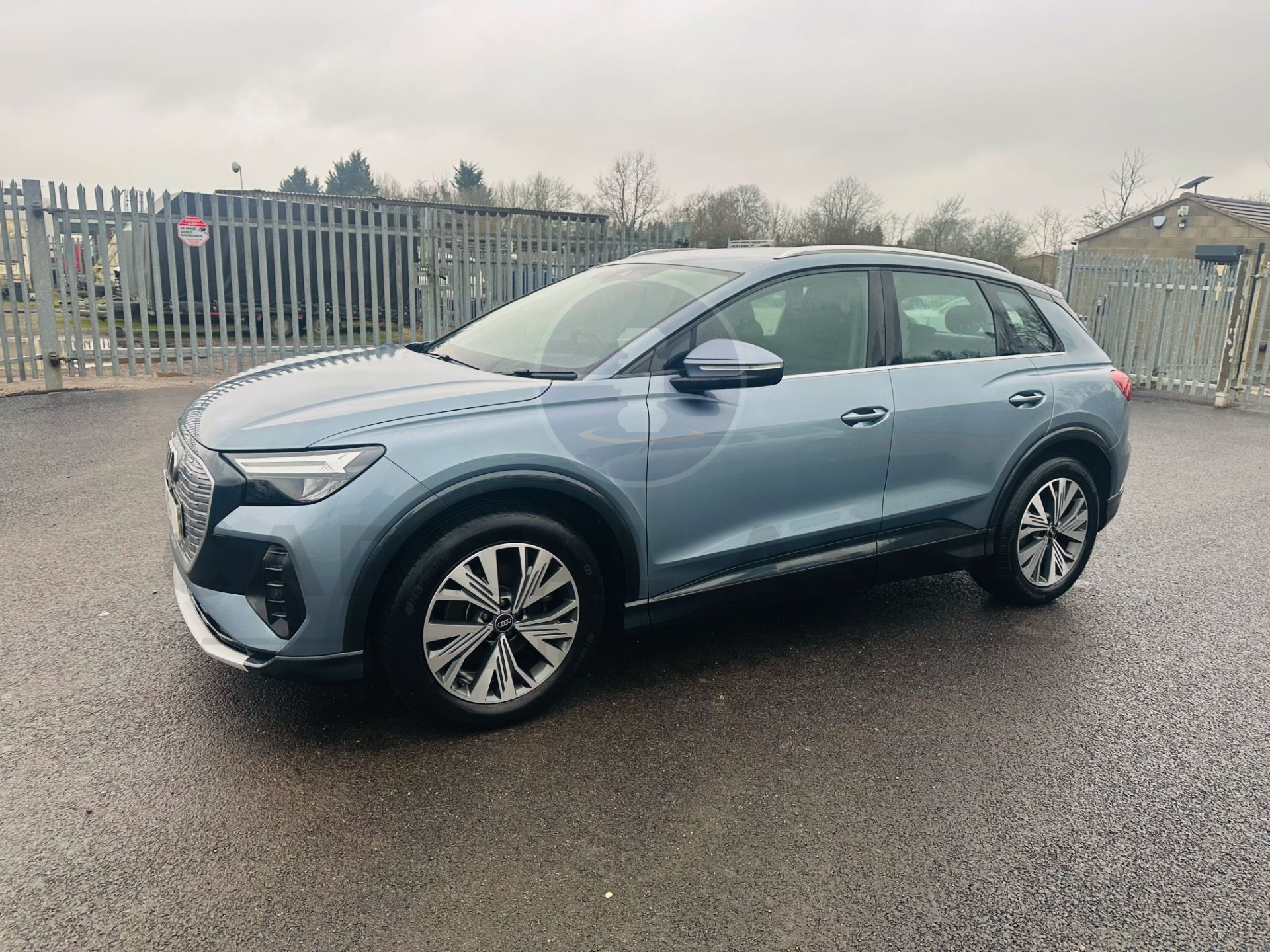 AUDI Q4 E-TRON 35 *SPORT EDITION* 5 DOOR SUV (2022) FULLY ELECTRIC - AUTOMATIC *HUGE SPEC* - Image 5 of 30