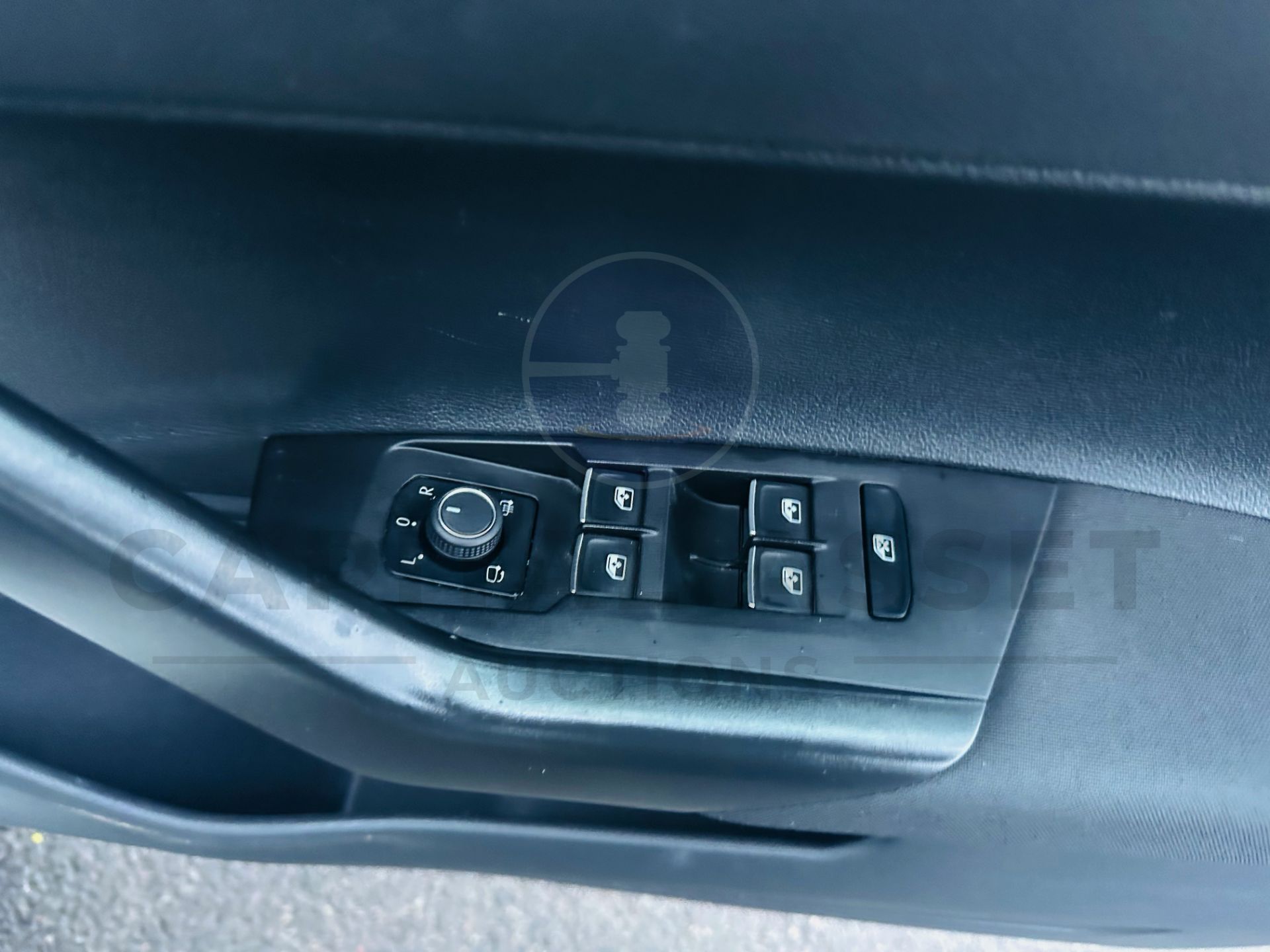 VOLKSWAGEN POLO *STYLE EDITION* 5 DOOR HATCHBACK (2023 - ALL NEW MODEL) 1.0 TSI 'PETROL' *HUGE SPEC* - Image 17 of 25