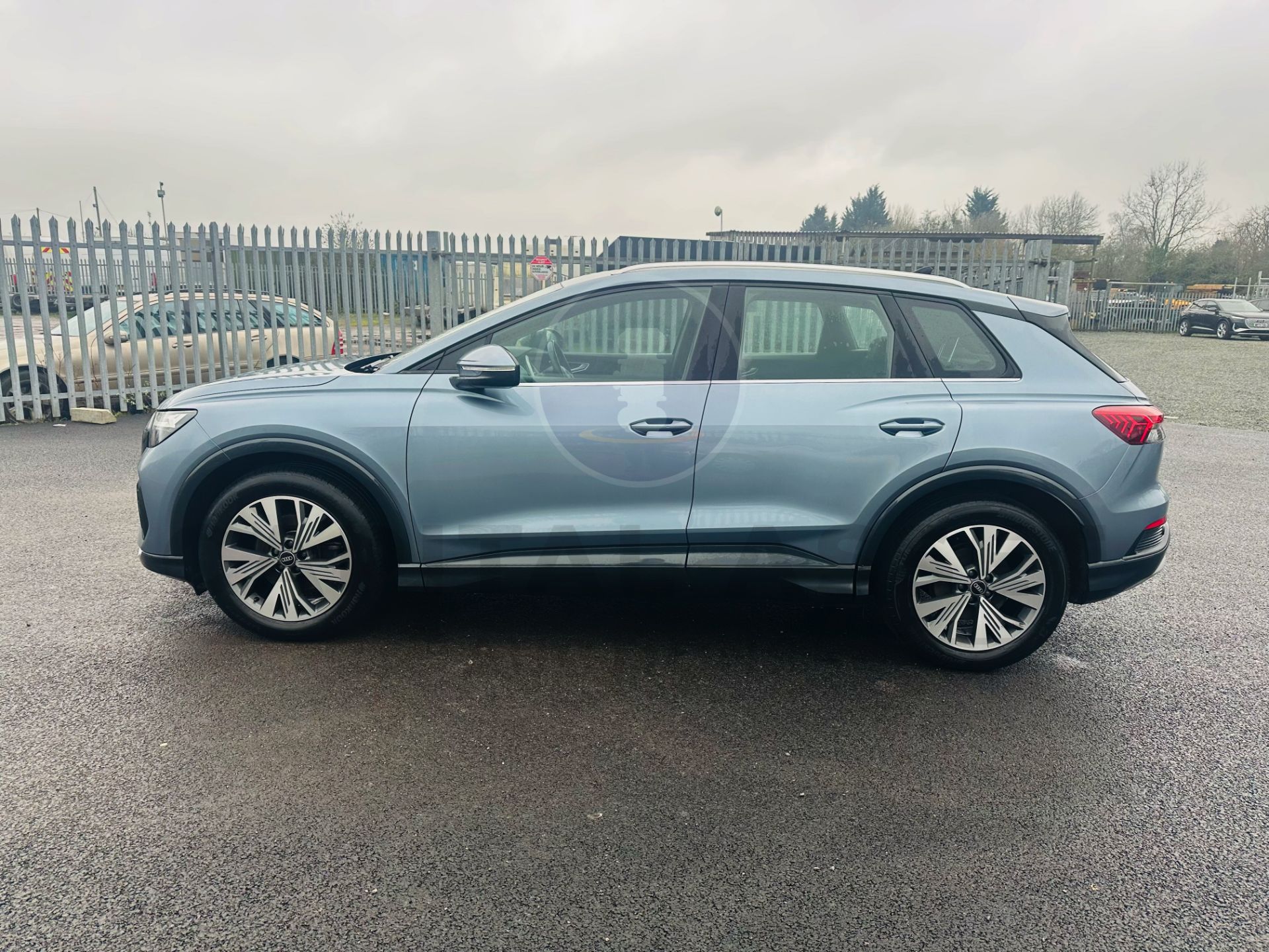 AUDI Q4 E-TRON 35 *SPORT EDITION* 5 DOOR SUV (2022) FULLY ELECTRIC - AUTOMATIC *HUGE SPEC* - Image 6 of 30