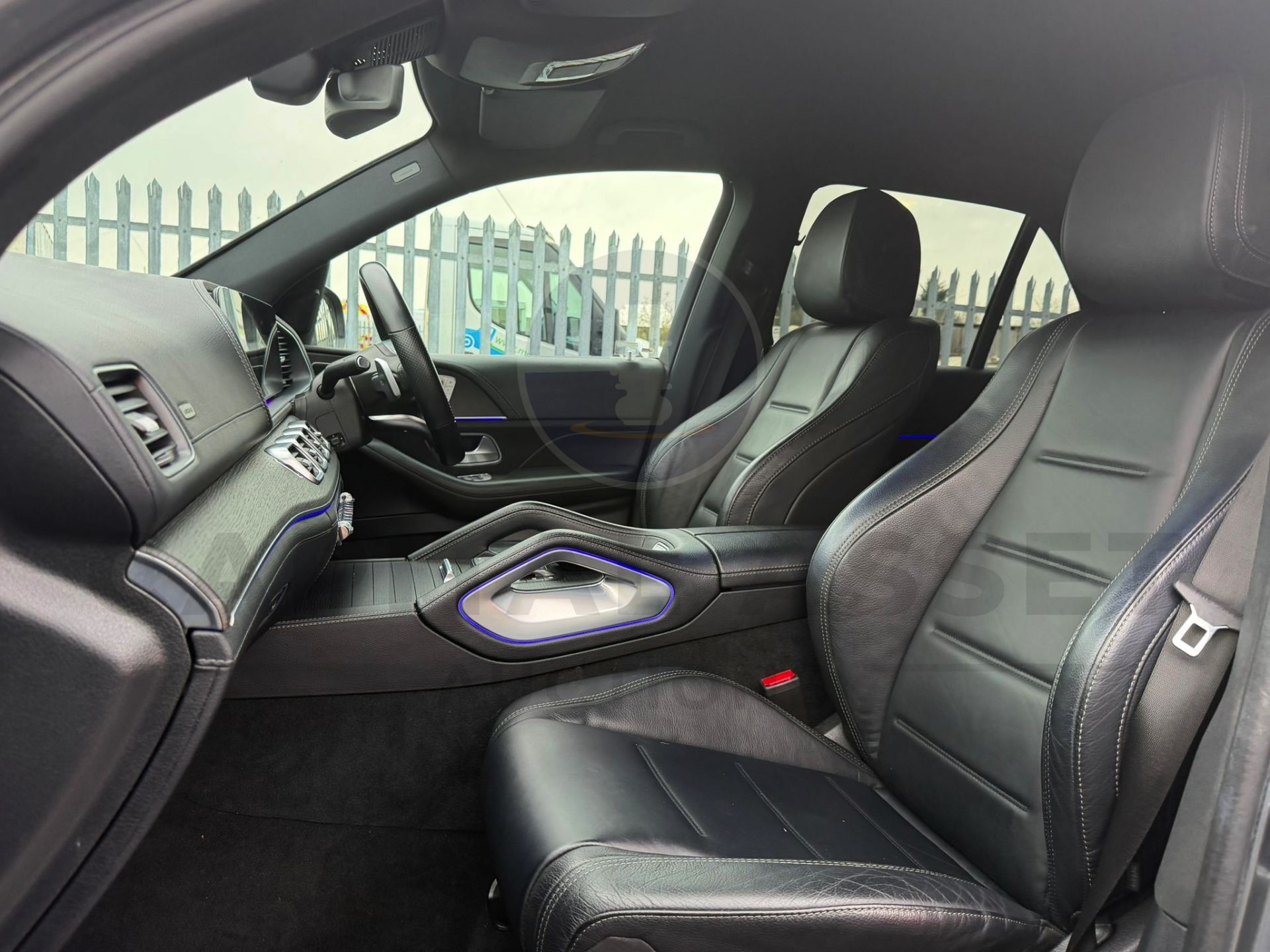 MERCEDES-BENZ GLE 400D *AMG LINE PREMIUM* (2023 - FACELIFT) 3.0 DIESEL - 9G AUTO *7 SEATER* NO VAT!! - Image 26 of 60