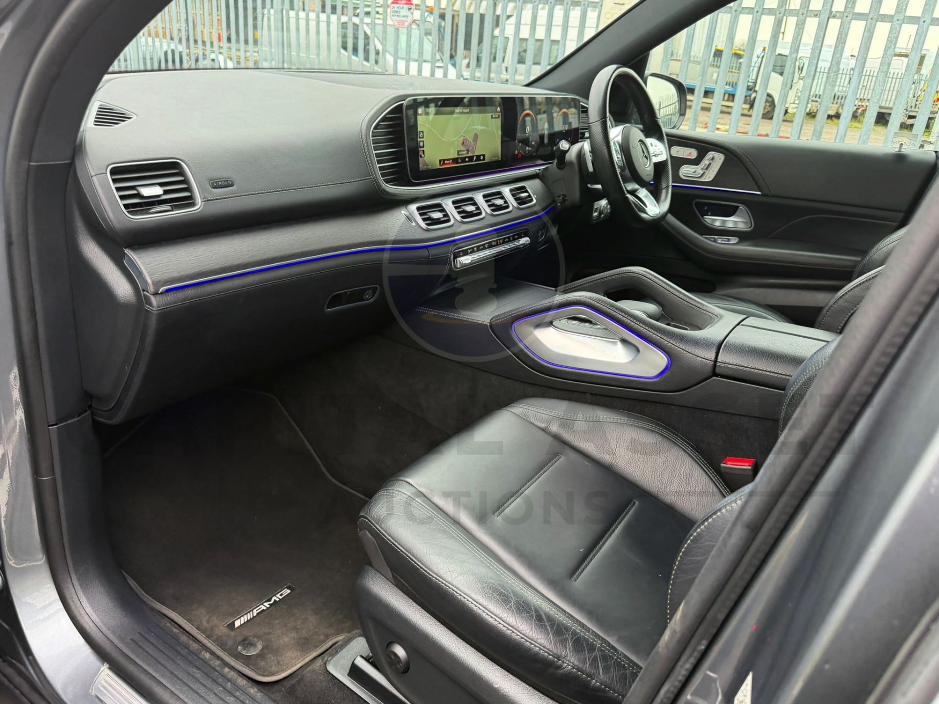 MERCEDES-BENZ GLE 400D *AMG LINE PREMIUM* (2023 - FACELIFT) 3.0 DIESEL - 9G AUTO *7 SEATER* NO VAT!! - Image 31 of 60