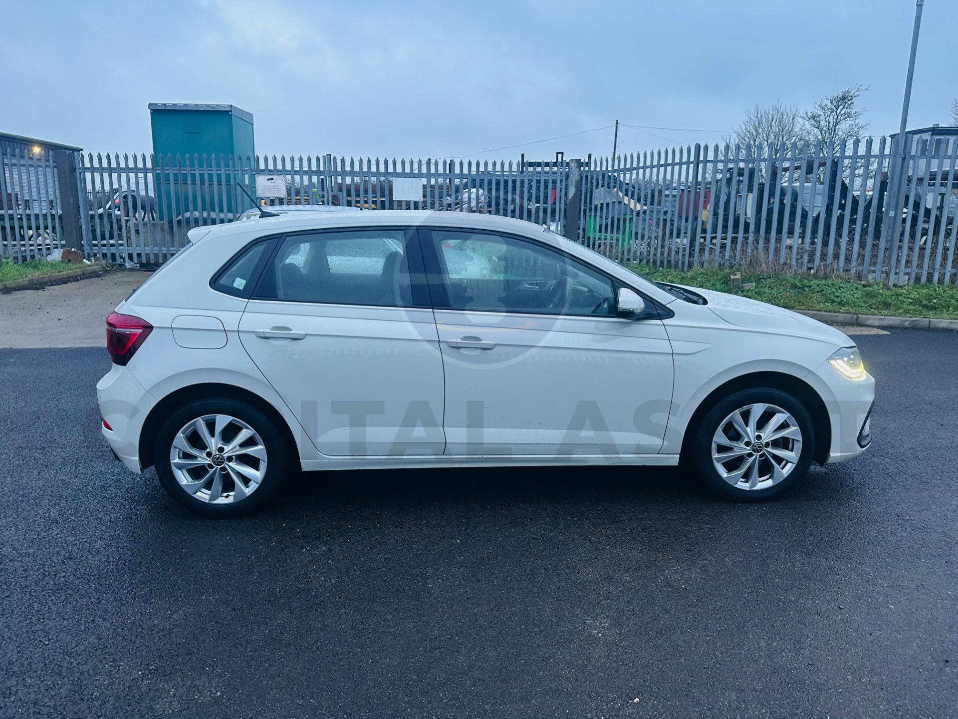 VOLKSWAGEN POLO *STYLE EDITION* 5 DOOR HATCHBACK (2023 - ALL NEW MODEL) 1.0 TSI 'PETROL' *HUGE SPEC* - Image 10 of 25