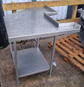 STAINLESS STEEL PREP TABLE IRREGULAR
