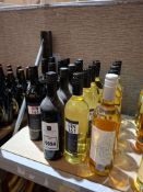 21 X BRAND NEW MIXED WINE LOT TO INCLUDE OCCHI CHARDONNAY - BINI 161 SAUVIGNON BLANC - MULLED WINE -