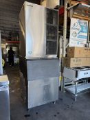 Hoshizaki Model KM-1340MAH Crescent Cuber Icemaker, Air-cooled w/Bin