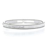 Van Cleef & Arpels Perle Signature Bracelet White Gold (18K) No Stone Bangle Silver