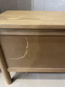 Grade-C3 ref LOT431 Fishe & Lilly Melia Large Bedside Table RRP œ230