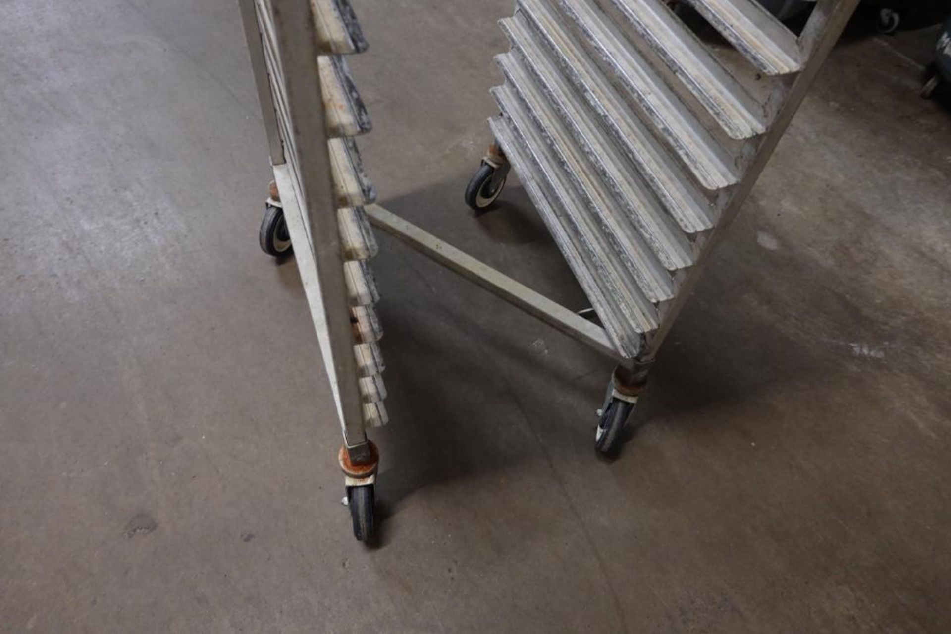 Aluminum nesting Z-Type bakery rack, 26 in. long x 18 in. wide x 57 in ...