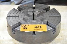 16" 4-JAW CHUCK (LOCATED AT 565 DES ECOLES, DRUMMONDVILLE, QC, J2B 1J6)
