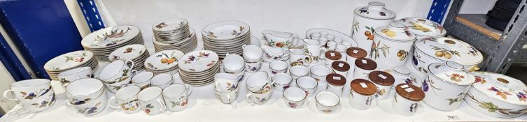 Extensive Royal Worcester bone china Evesham pattern part dinner and tea & coffee service, including