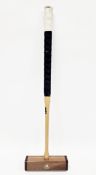 Wood Mallets of New Zealand ' The Croquet Association ' croquet mallet, 84cm long (please note VAT