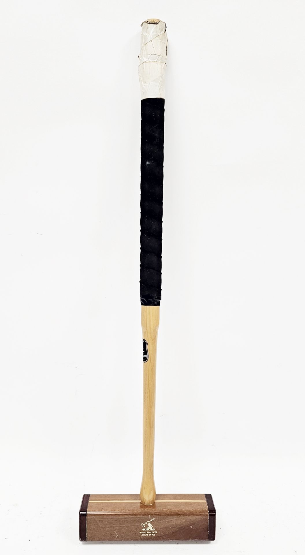 Wood Mallets of New Zealand ' The Croquet Association ' croquet mallet, 84cm long (please note VAT