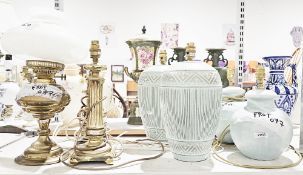 Two pairs of ceramic aqua blue table lamps, tallest 36cm high, two brass column table lamps and a