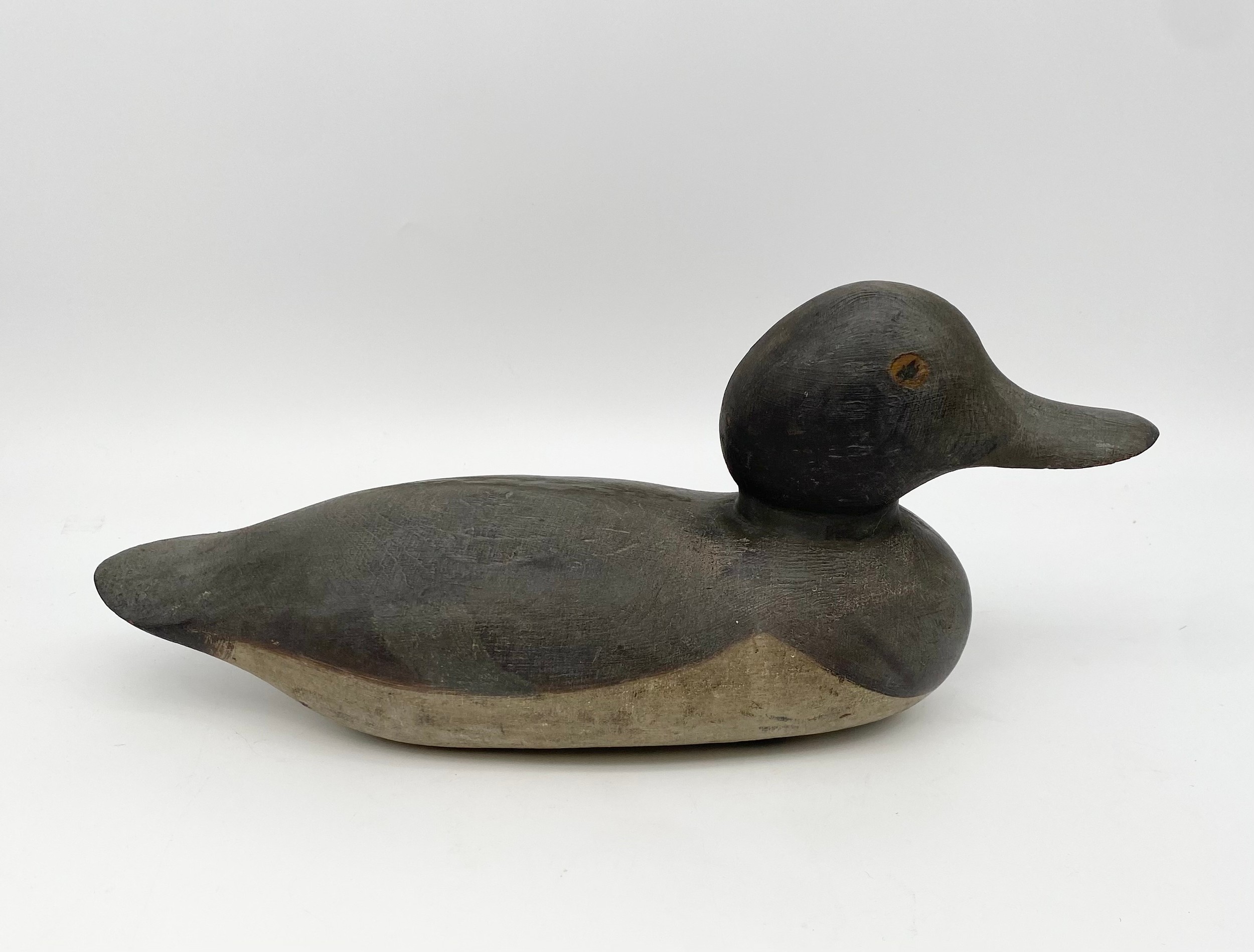 A pair of vintage hand carved and painted decoy ducks. L.35cm each - Image 3 of 4
