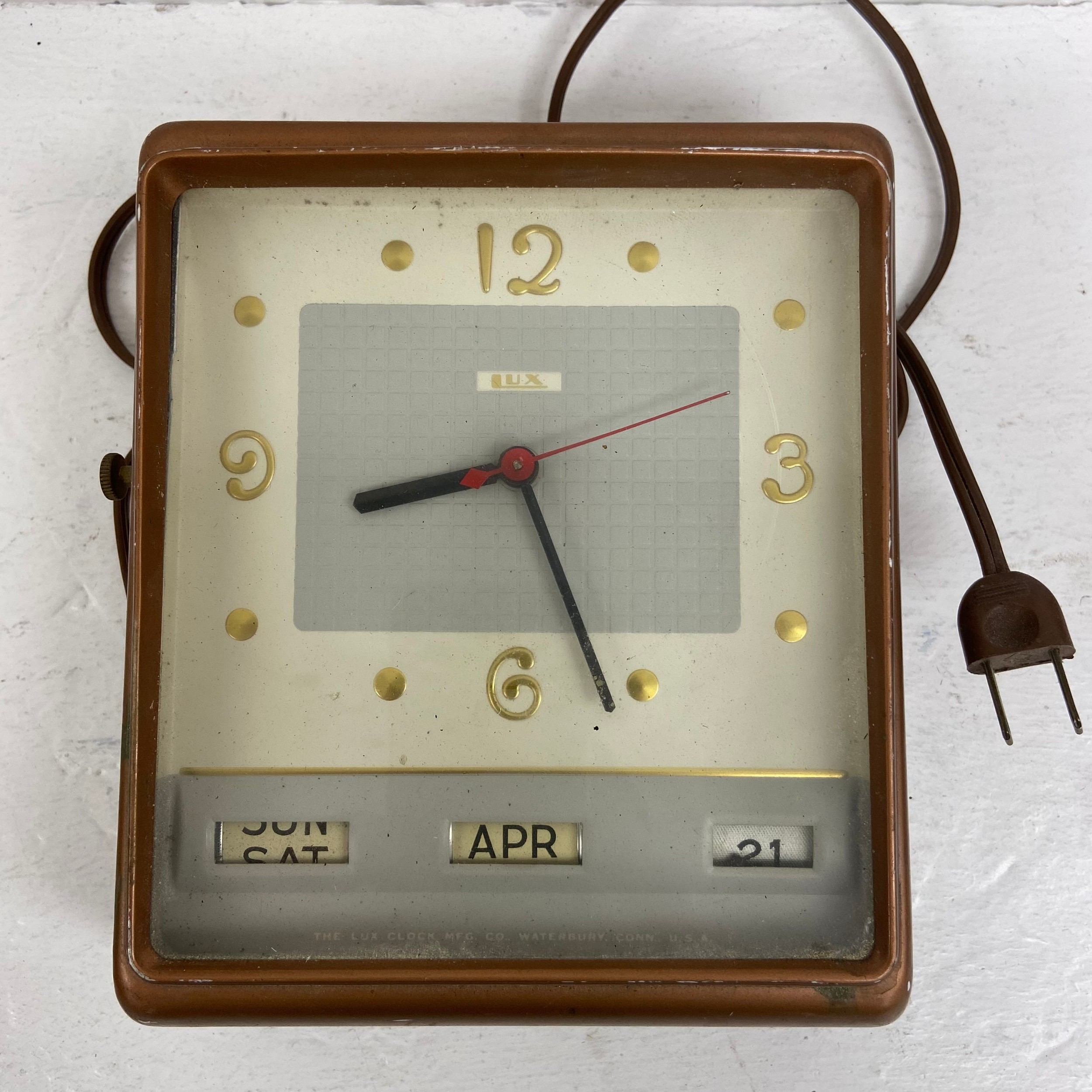 A mixed lot to include a Western Electric Bell System Type 320 explosion-proof telephone, a mid- - Image 3 of 16