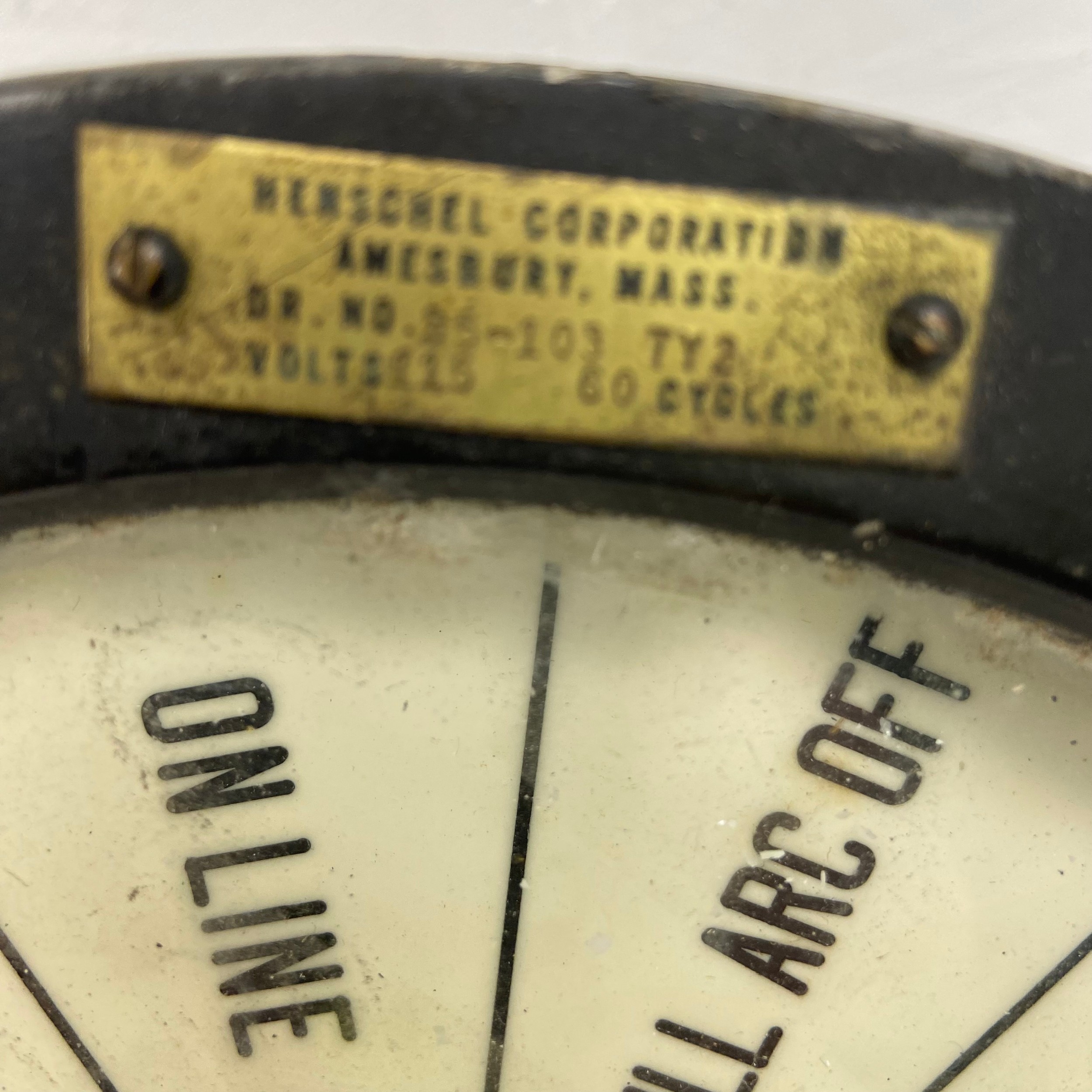 A mixed collection of military interest to include an early to mid 20th century U.S. Army Signal - Image 15 of 24