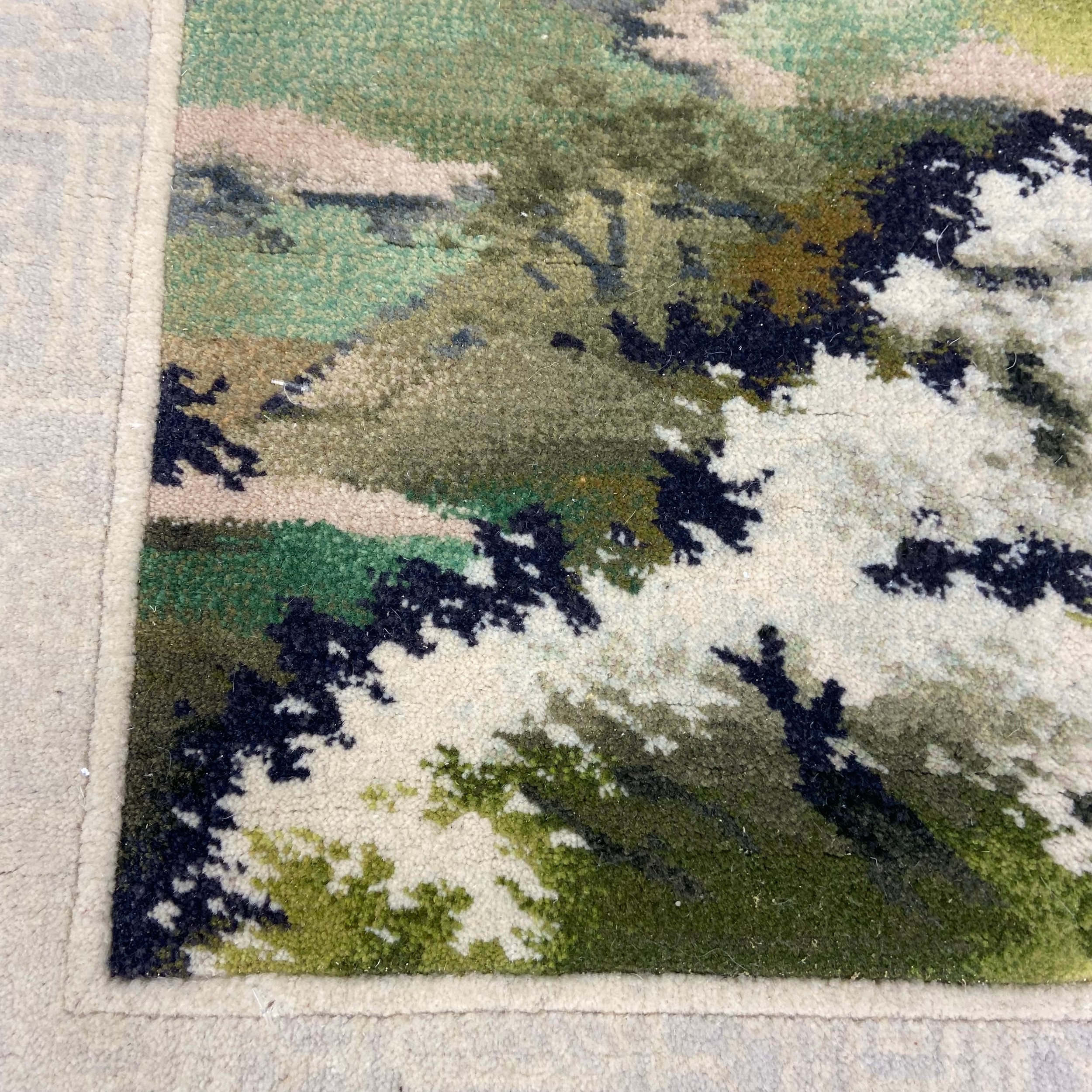 A pair of vintage Chinese part silk wall hanging rugs each with central vignette depicting a - Image 6 of 8