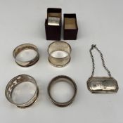 A mixed lot of hallmarked 925 sterling silver to include a boxed J. Sherwood & Sons napkin ring